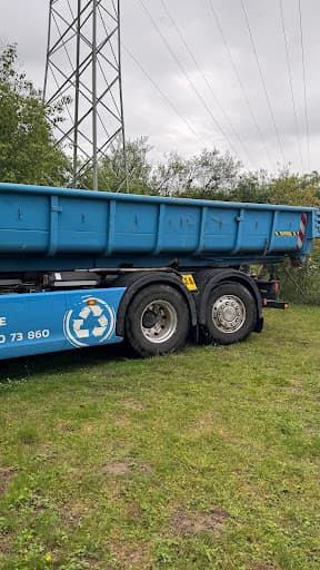 ROHSTOFF RECYCLING KÜHN GmbH - Schrotthandel & Containerdienst — Kundenfoto